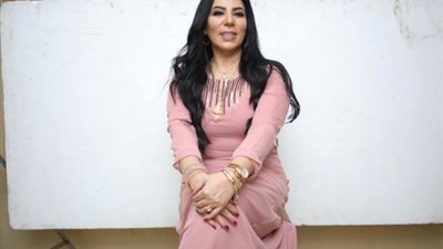 زينة منصور تواصل تصوير مشاهدها في مسلسل ”ضربة معلم”