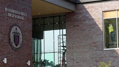 كارثة طالب سيناء تتكرر مرة أخري.. إجبار طالبة علي الحضور لأداء الامتحانات.. وفيروس كورونا يهدد حياتها