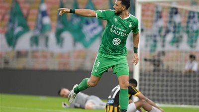 عمر السومة علي رادار النادي الأهلي