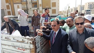 «التموين» توفر حياة كريمة لـ سكان المناطق بديلة العشوائيات بـ «العبور»| صور