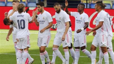 تعرف علي حكم ديربي ريال واتليتكو مدريد