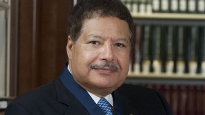 رمز وطني.. ماذا قال الشيخ علي جمعة عن الدكتور أحمد زويل؟ (فيديو)