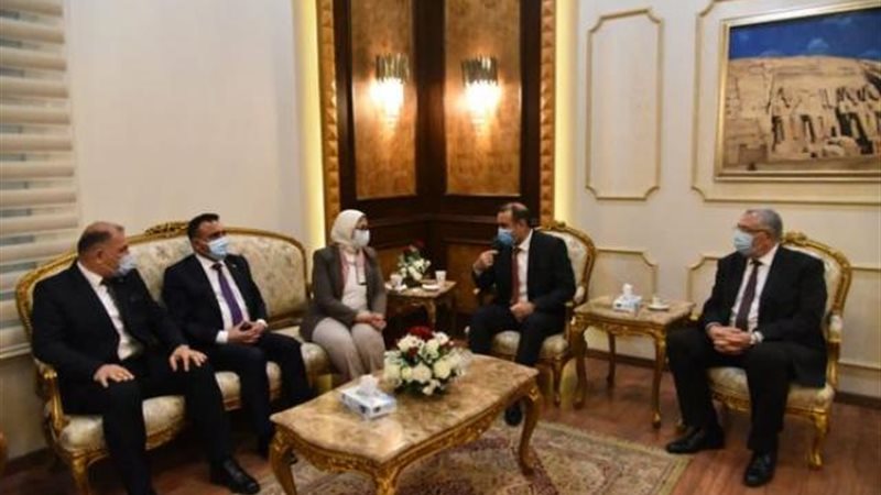 العراق يبدأ في فتح