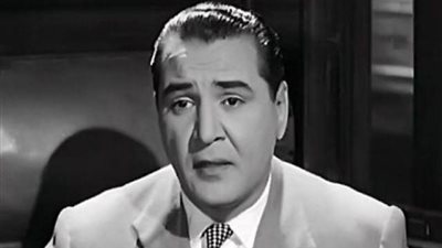 حسين صدقي في رمضان.. حوّل بيته لساحة صوفية ورفض تقبيل مديحة يسري إلا بفتوى