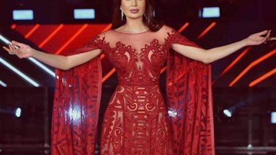 سيرين عبد النور تخطف الانظار بفستان أحمر  مرصع بالأحجار الكريمة (صور)