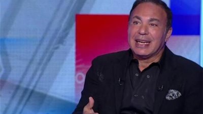 أيمن يونس بعد الاعتداء عليه:”عيل تافه والموضوع أخذ أكبر من حجمه”