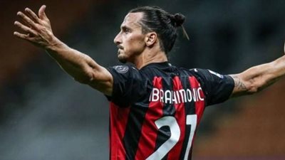 تقارير : ميلان يفقد إبراهيموفيتش امام بارما