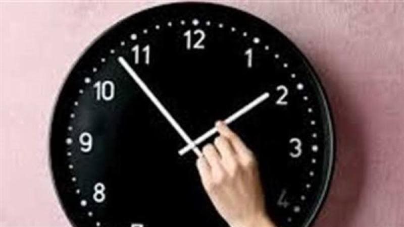 موعد تطبيق التوقيت