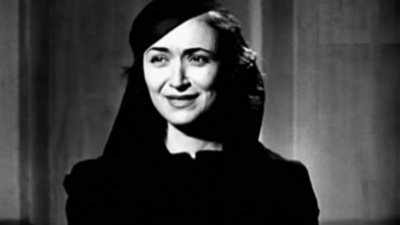 عمة يسرا.. تألقت مع عمالقة النجوم.. أنور وجدي اعتدي عليها  ورفض الزواج منها.. حكايات صادمة في حياة أمينة شريف