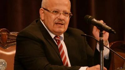 رئيس جامعة القاهرة يعلن عن جائزة جديدة ومكافأة للأساتذة المتميزين في البحث العلمي