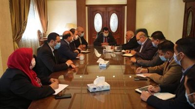 وزير الشباب والرياضة يجتمع باللجنة المنظمة لبطولة العالم لليد