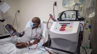 مرضي الفشل الكلوي الأكثر عرضة للوفاة بفيروس كورونا.. نداءات بإعطاهم اللقاح أول فئة