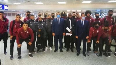 سفير مصر بتونس يحضر تدريب منتخب الشباب استعدادًا لملاقاة ليبيا