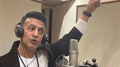 سمسم شهاب يطرح ”كله يعمل شير”