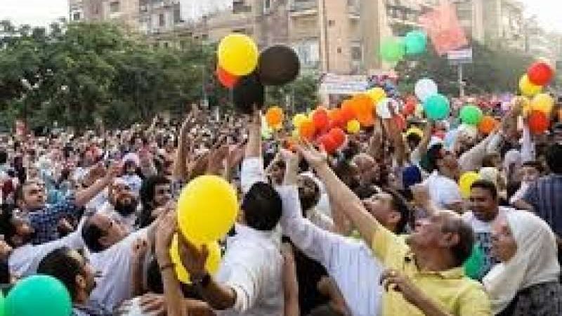 احتفالات اول يوم