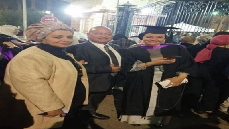 الدكتور محمد عز العرب