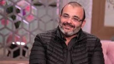 حسن الرداد وريهام عبدالغفور مع أيمن بهجت قمر في  ”تحت تهديد السلاح”