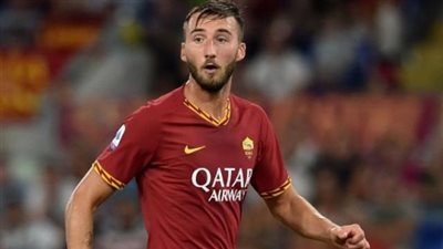 إيقاف لاعب روما الإيطالي مباراة واحدة.. لهذا السبب