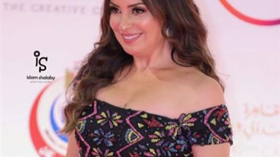 شاهد.. نيرمين الفقي بإطلالة مثيرة في أحدث ظهور لها