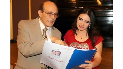 ميرنا وليد تشارك محمد صبحي في مسرحية فارس والمستور