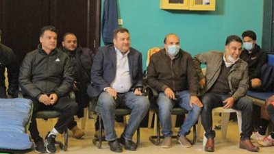 صور.. تفاصيل جلسة المشرف علي الكرة بالمقاصة قبل مواجهة إنبي