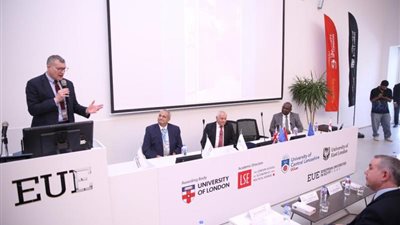 رئيس جامعة سنترال لانكشاير: نحن على استعداد لتقديم برنامج دراسي لعلوم الفضاء في مصر