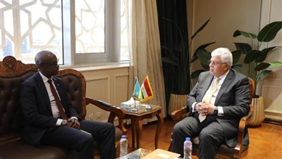 وزير التعليم العالي: حريصون على تقديم كافة التسهيلات للطلاب الوافدين