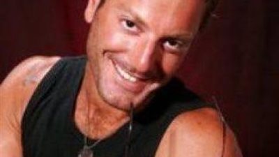 تامر هجرس ينشر صورة  بسلفي الفورمة ”الجيم”