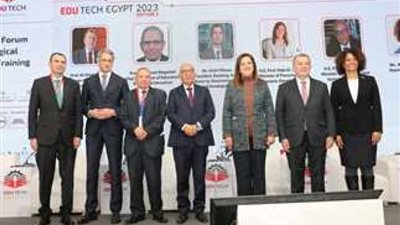 وزيرة التخطيط : إنشاء 3 مراكز تميز في الطاقة بمدارس التكنولوجيا التطبيقية