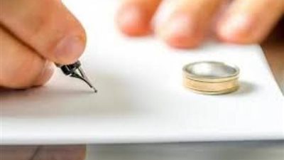 صدمة للمطلقات.. الإفتاء تشترط موافقة ”الطليق”علي الخروج من المنزل