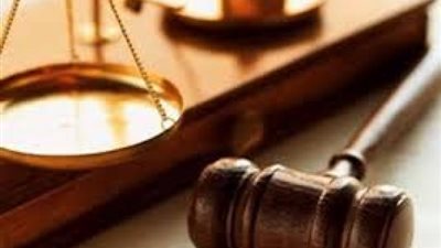 تقديم بلاغ للنائب العام ضد مطرب شعبي استغل ابنه في تصوير مهرجان خادش للحياء