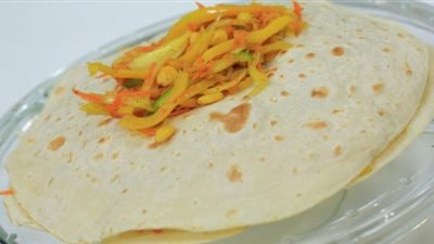 بأسهل الخطوات.. كيفية إعداد كاساديلا الخضروات بالكاري