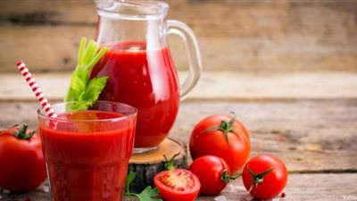 ماذا حدث لجسمك عند تناول كوب من عصير الطماطم يوميًا؟