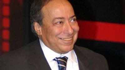 بعد هجوم الصحفيين في الجنازة .. قرار عاجل بشأن عزاء صلاح السعدني