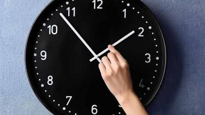 موعد تطبيق التوقيت