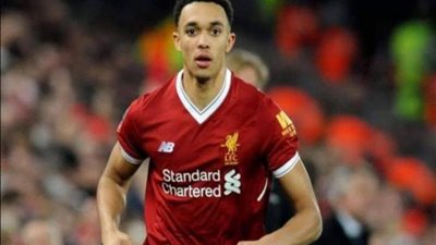 ليفربول وفولهام.. ارنولد يحرز الهدف الأول للريدز ضد فولهام في الدقيقة 32