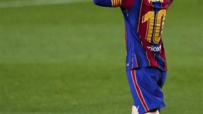 برشلونة يخطف تعادلا من فالنسيا في الشوط الأول