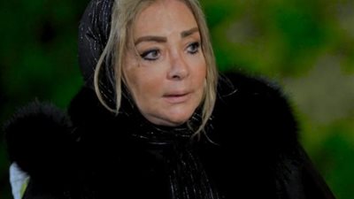 حقيقة إصابة شهيرة بكورونا بعد مخالطتها حفيدها