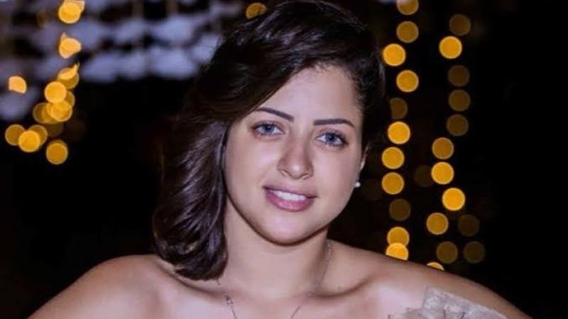 مني فاروق