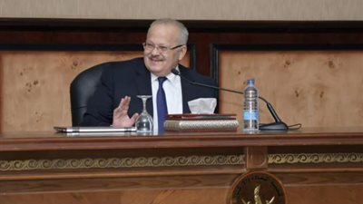 رئيس جامعة القاهرة يكشف خطورة الخطاب الديني المنغلق ودعمه للإرهاب والتنظيمات المتطرفة