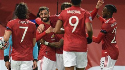 مانشستر يونايتد بطموح المربع يصطدم بليدز يونايتد في البريميرليج