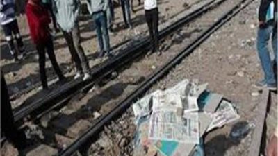 مصرع أب وأبناؤه الثلاثة تحت عجلات القطار في البدرشين
