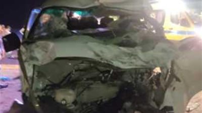 إصابة 7 أشخاص إثر انقلاب ميكروباص على طريق الدائرى