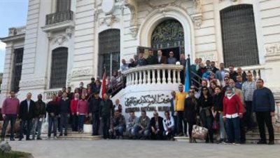 شباب البرنامج الرئاسى يزورون منطقة آثار كوم الشقافة