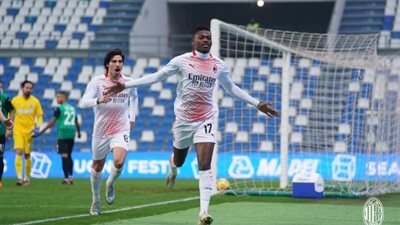 ميلان ينهي الشوط الأول متفوقا على ساسولو بهدفين