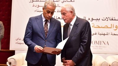 مِن أَرْض الفيْروز .. رِسالة وزير العمل بِمناسبة ذِكْرى تَحرِير سَيْناء