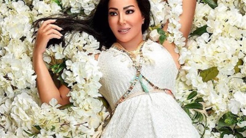 سمية الخشاب