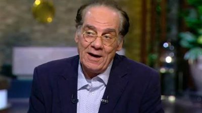 أحمد فؤاد سليم عن الفنان المتهم بالتطبيع :غشيم وعدم اعتذاره يثبت أنه يرحب بهذه الصور