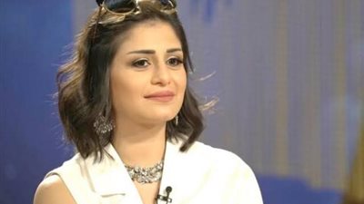 منة فضالي تعلن الانتهاء من ”سكن البنات”
