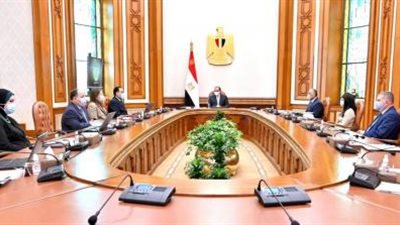 الرئيس يوجه بتوفير فرص العمل في المنطقة الاقتصادية لقناة السويس